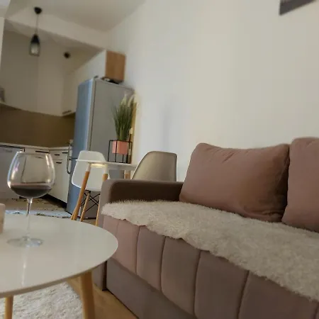 Apartman Stan Na Dan L&l